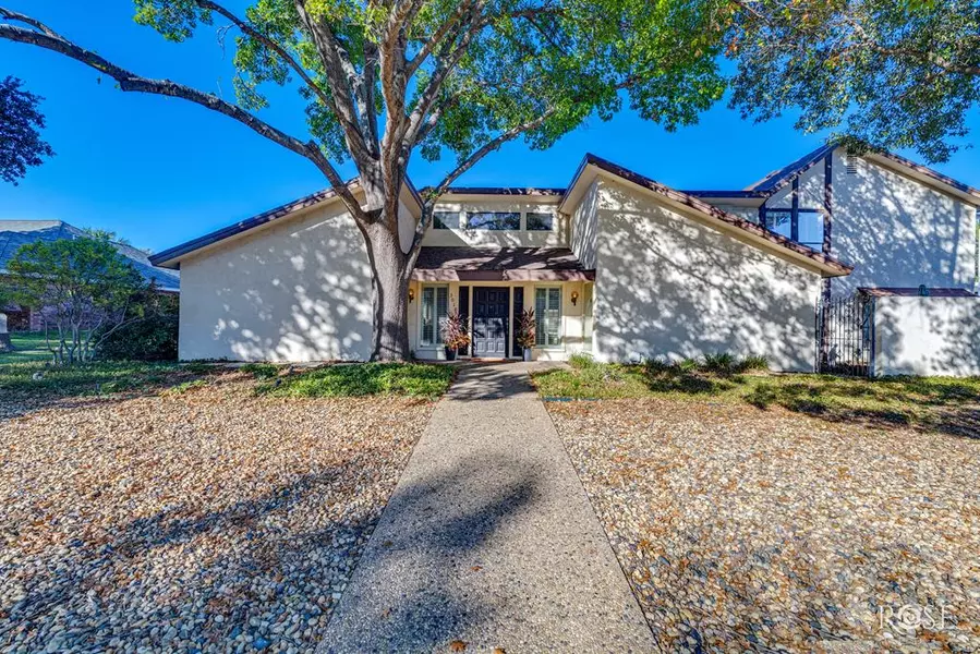 3010 Oak Mountain Trail, San Angelo, TX 76904