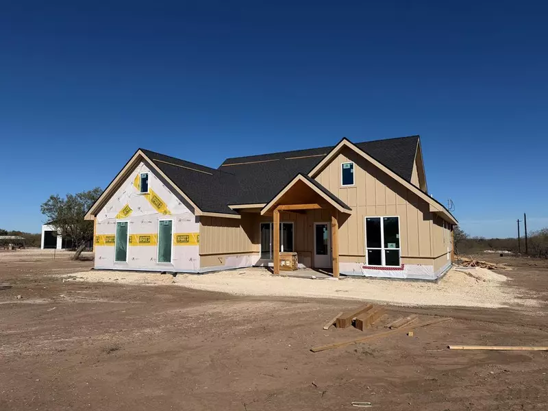 10954 Twin Lakes Lane, San Angelo, TX 76904