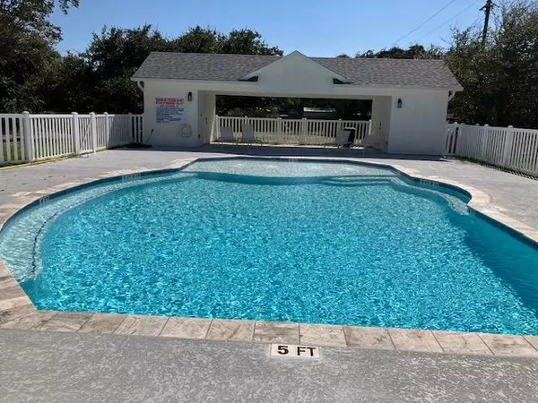 Rockport, TX 78382,148 Breezeway Drive