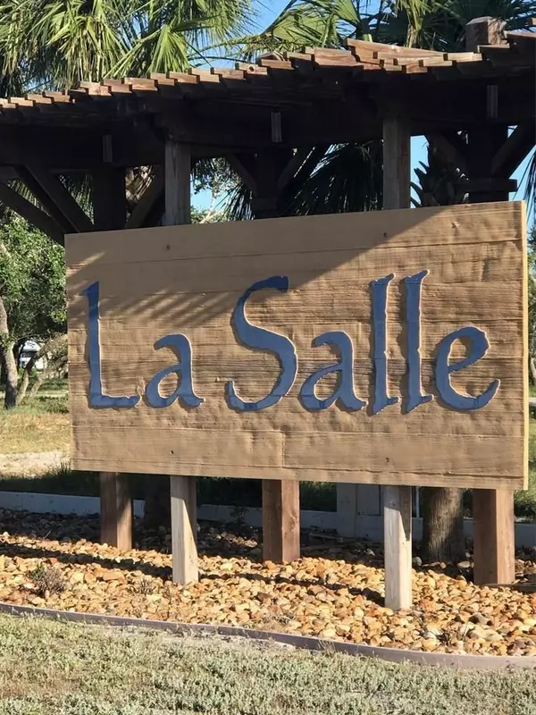 Rockport, TX 78382,107 Lafayette Ln