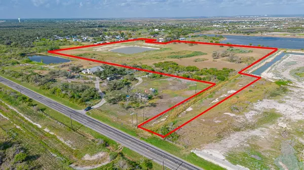 Rockport, TX 78382,240 Milton Harrell Lane