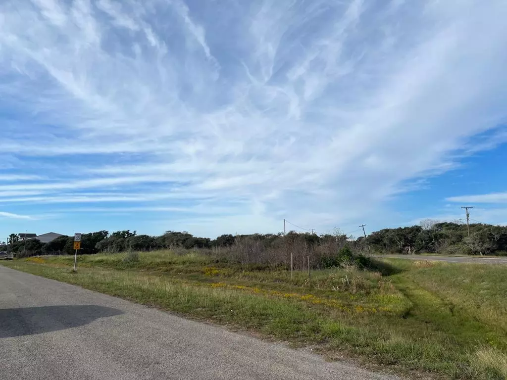 Rockport, TX 78382,2202 Church St