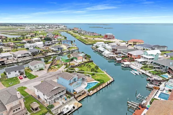 City By The Sea, TX 78336,217 Port Saint Claire