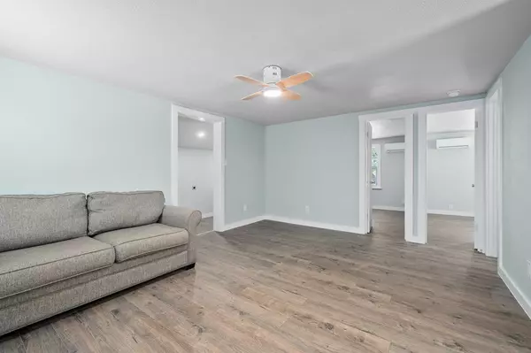 Rockport, TX 78382,248 Post Oak