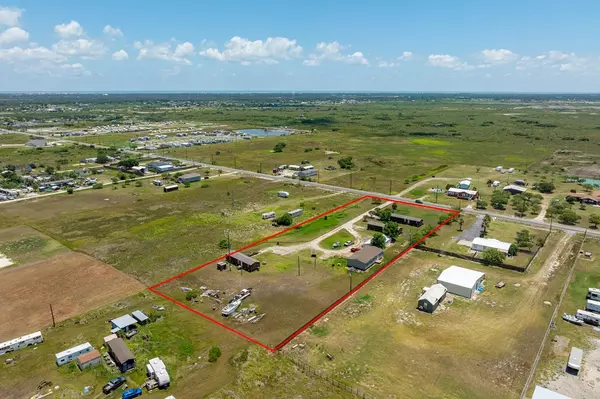 Rockport, TX 78382,422 Rattlesnake Point Rd