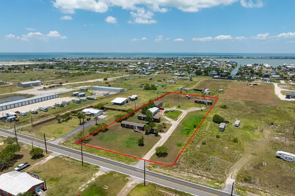 Rockport, TX 78382,422 Rattlesnake Point Rd