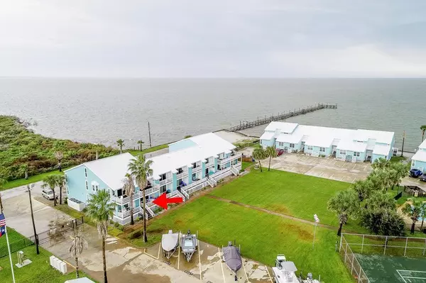 2292 Fulton Beach Rd, Rockport, TX 78382