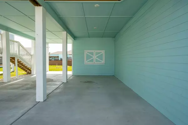 Rockport, TX 78382,107 Paradise Dr