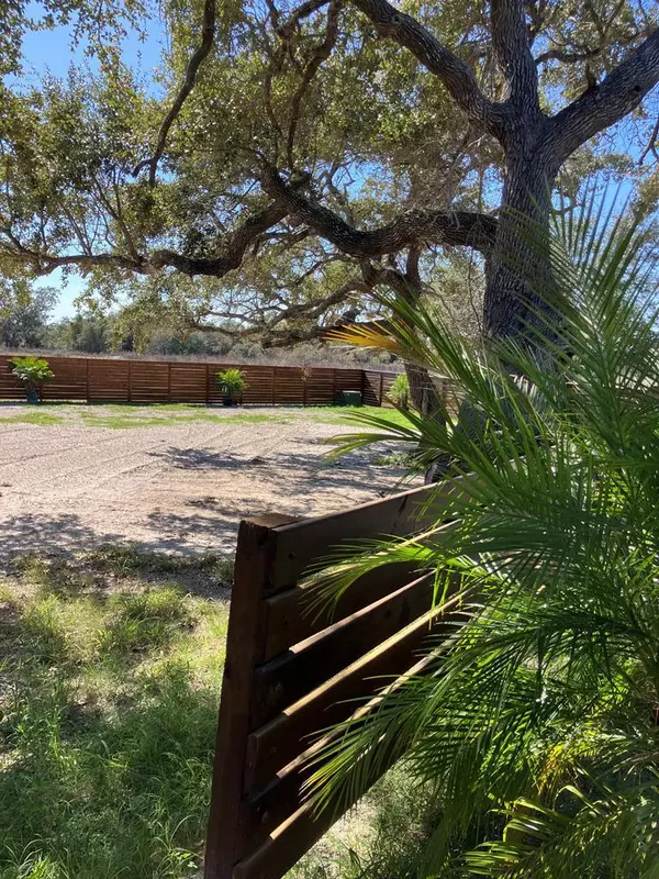 5820 Loop 1781, Rockport, TX 78382