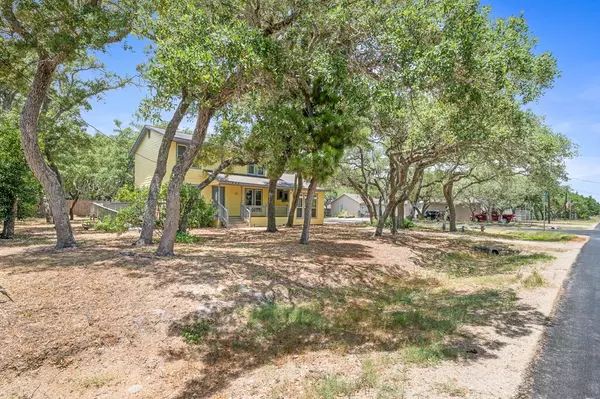 Fulton, TX 78358,313 Eleventh St