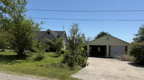 Refugio, TX 78377,410 Roca
