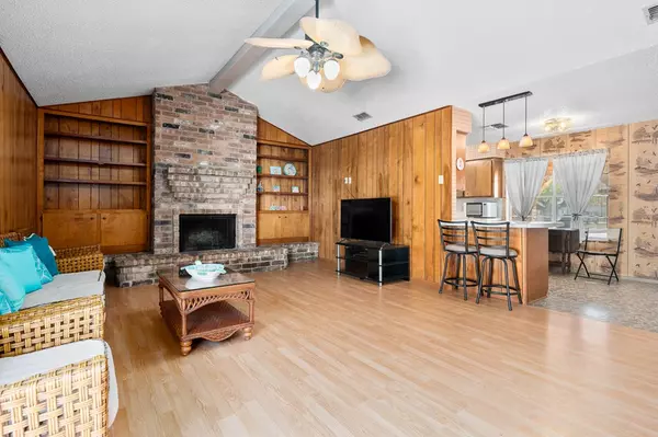 Aransas Pass, TX 78336,1038 Houston St