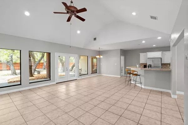 Aransas Pass, TX 78336,2214 Mccampbell St