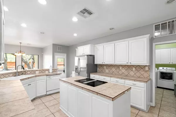 Aransas Pass, TX 78336,2214 Mccampbell St