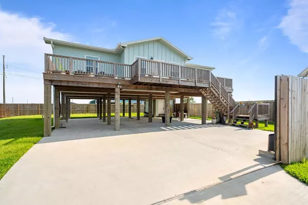 Rockport, TX 78382,568 Post Oak Ln