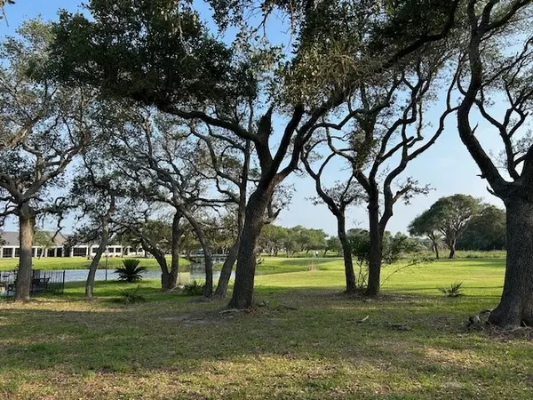 Rockport, TX 78382,111 Olympic