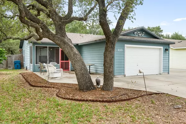 Rockport, TX 78382,113 Pecan Harbor