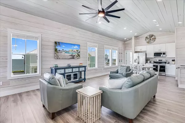 Rockport, TX 78382,114 Seven Palms Drive