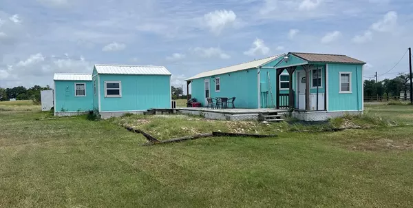 Rockport, TX 78382,205 Old Salt Lake Rd