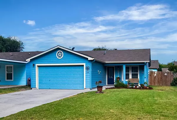 Rockport, TX 78382,113 Treasure St