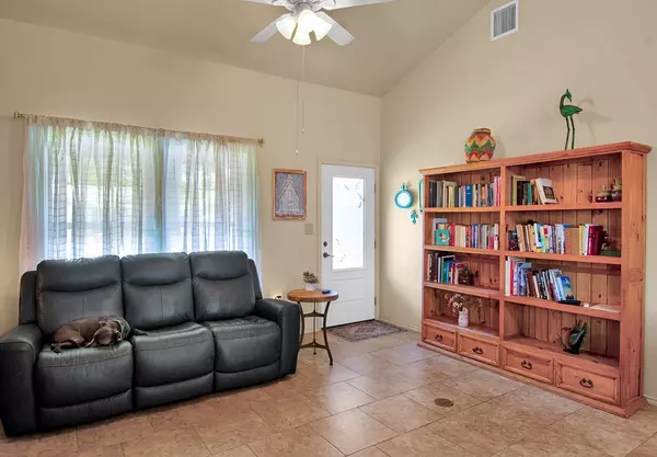 Rockport, TX 78382,113 Treasure St