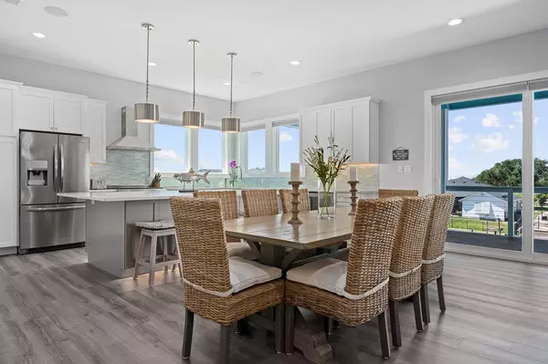 Rockport, TX 78382,107 Windjammer