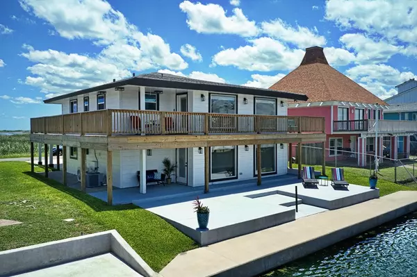 City By The Sea, TX 78336,140 Port Saint Claire