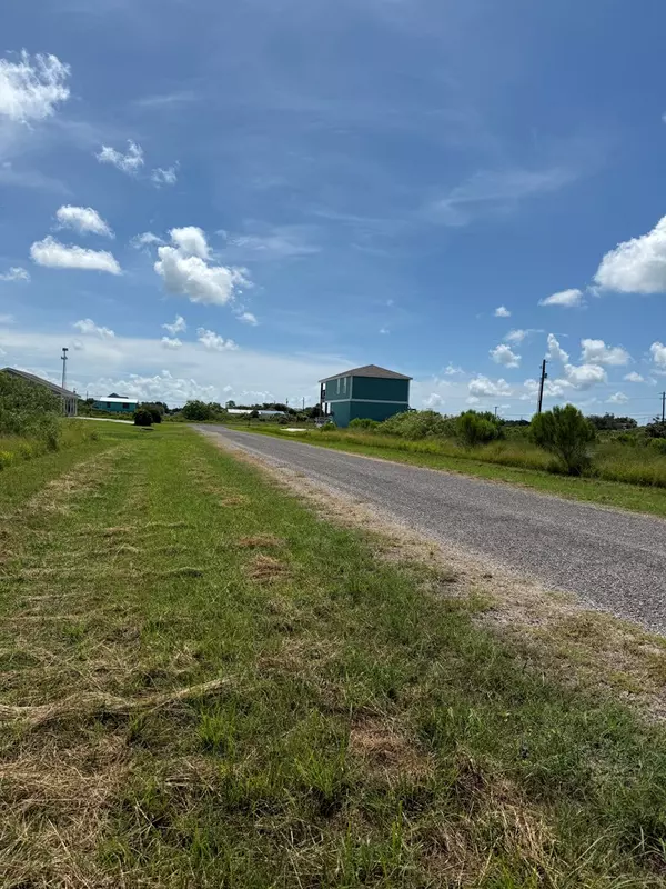 Rockport, TX 78382,148 Glen Oak Ln