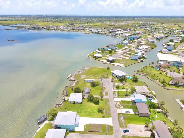 Rockport, TX 78382,218 Pintail