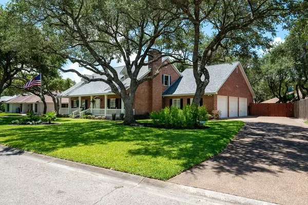 Rockport, TX 78382,113 Cherry Hills Drive