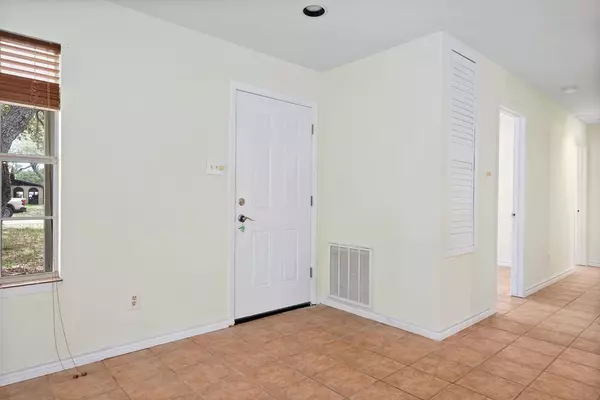 Rockport, TX 78382,1910 Johnson Ave.