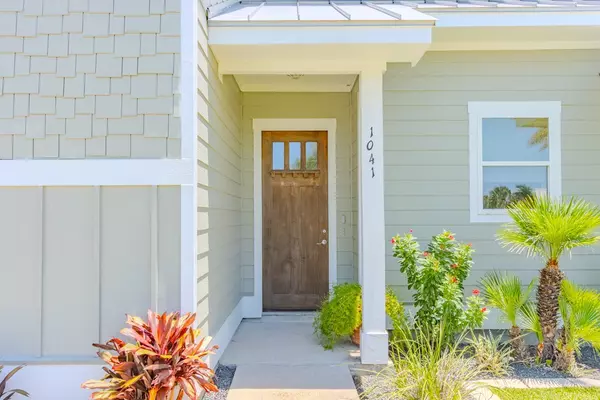 Rockport, TX 78382,1041 Fiji Dr