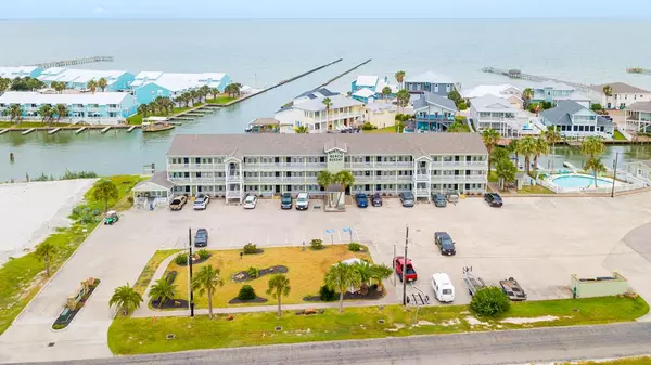 2290 Fulton Beach Rd #217, Rockport, TX 78382