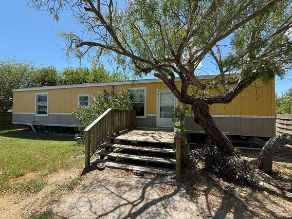 141 Speckled Trout, Rockport, TX 78382
