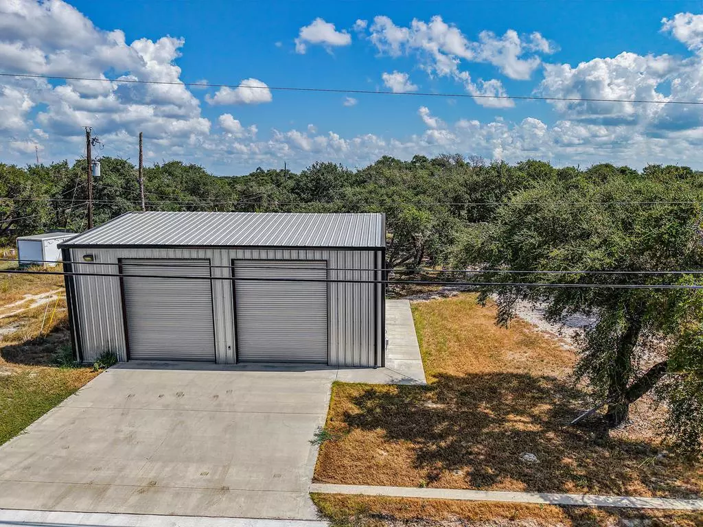 Aransas Pass, TX 78336,1050 Lee Rd