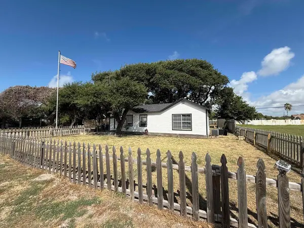 Aransas Pass, TX 78336,502 N Commercial