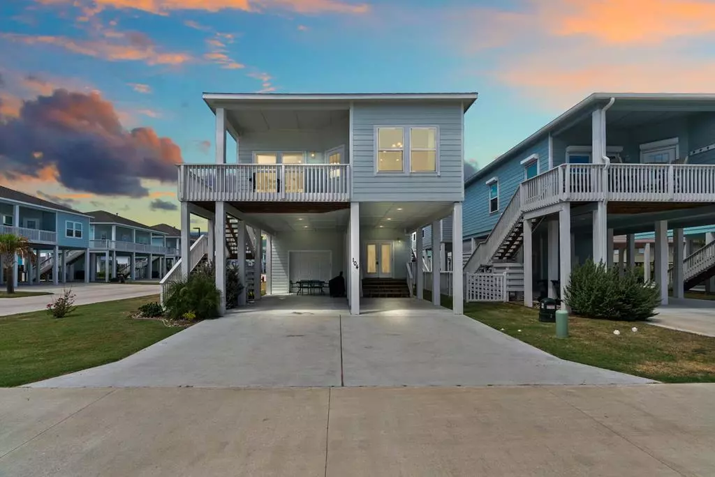 Rockport, TX 78382,104 Rainbow Reef