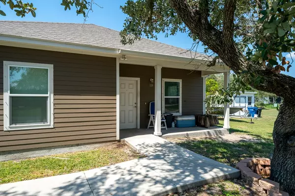 Rockport, TX 78382,128 Pompano