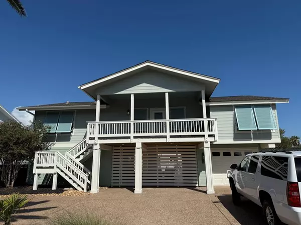 39 Curlew Dr., Rockport, TX 78382