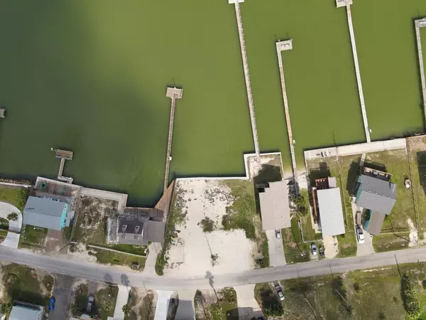 Rockport, TX 78382,718 Copano Cove