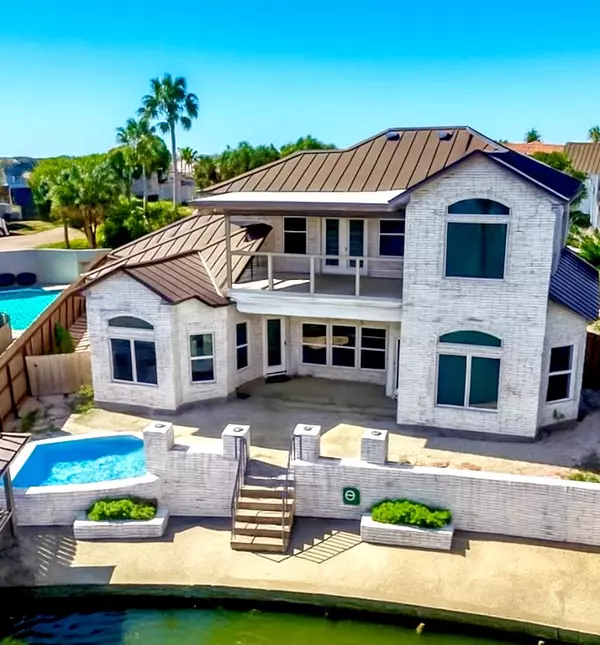 Rockport, TX 78382,1 Spoonbill