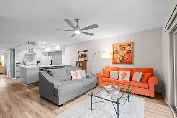 Rockport, TX 78382,1903 Bayhouse