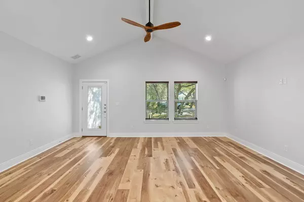 Rockport, TX 78382,75 Hollyhock Cir