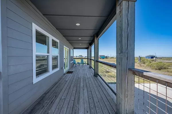 Rockport, TX 78382,254 West Forest Oak Ln