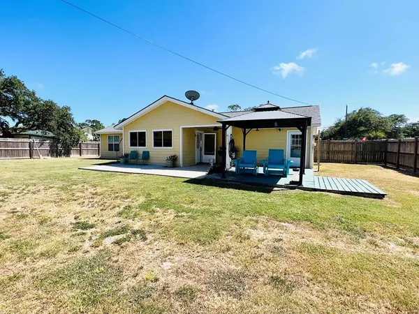 Rockport, TX 78382,1230 Red Bird Dr.