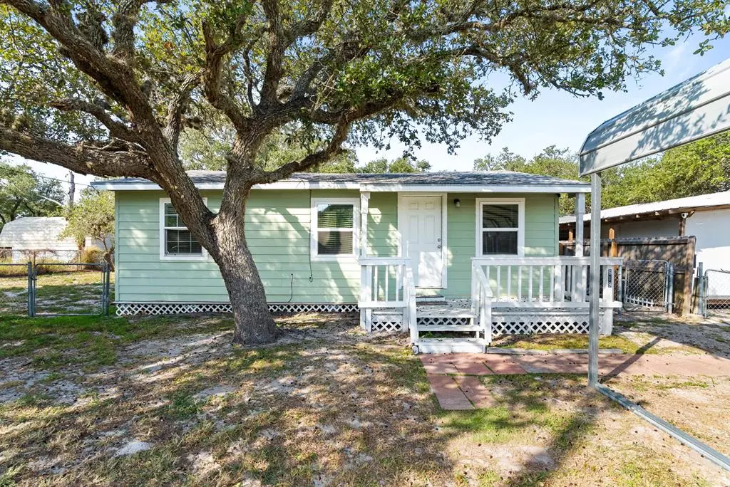 Rockport, TX 78382,619 Terry