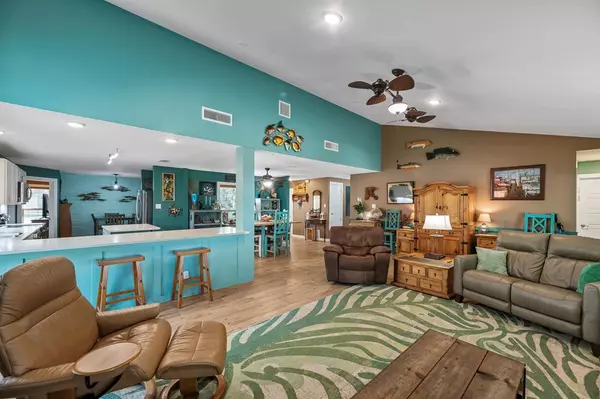 Rockport, TX 78382,1806 Baywood Dr