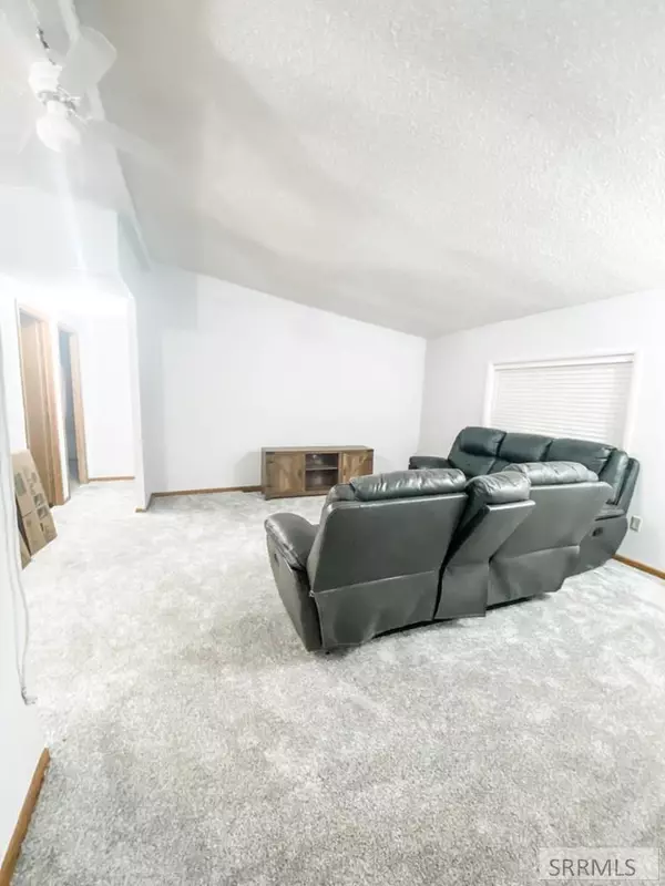 Blackfoot, ID 83221,448 W Hwy 26