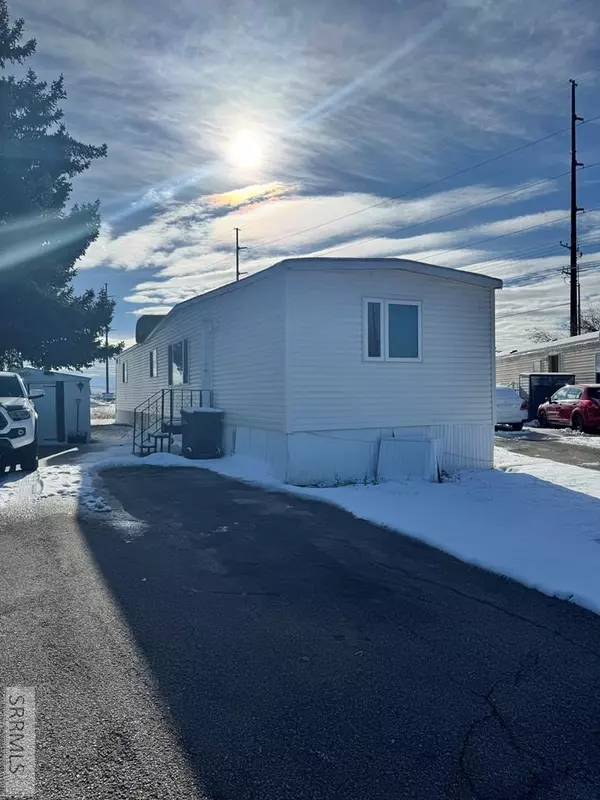 Idaho Falls, ID 83401,1760 N Whispering Pines Road