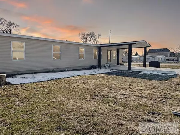 American Falls, ID 83211,1181 Falls Avenue